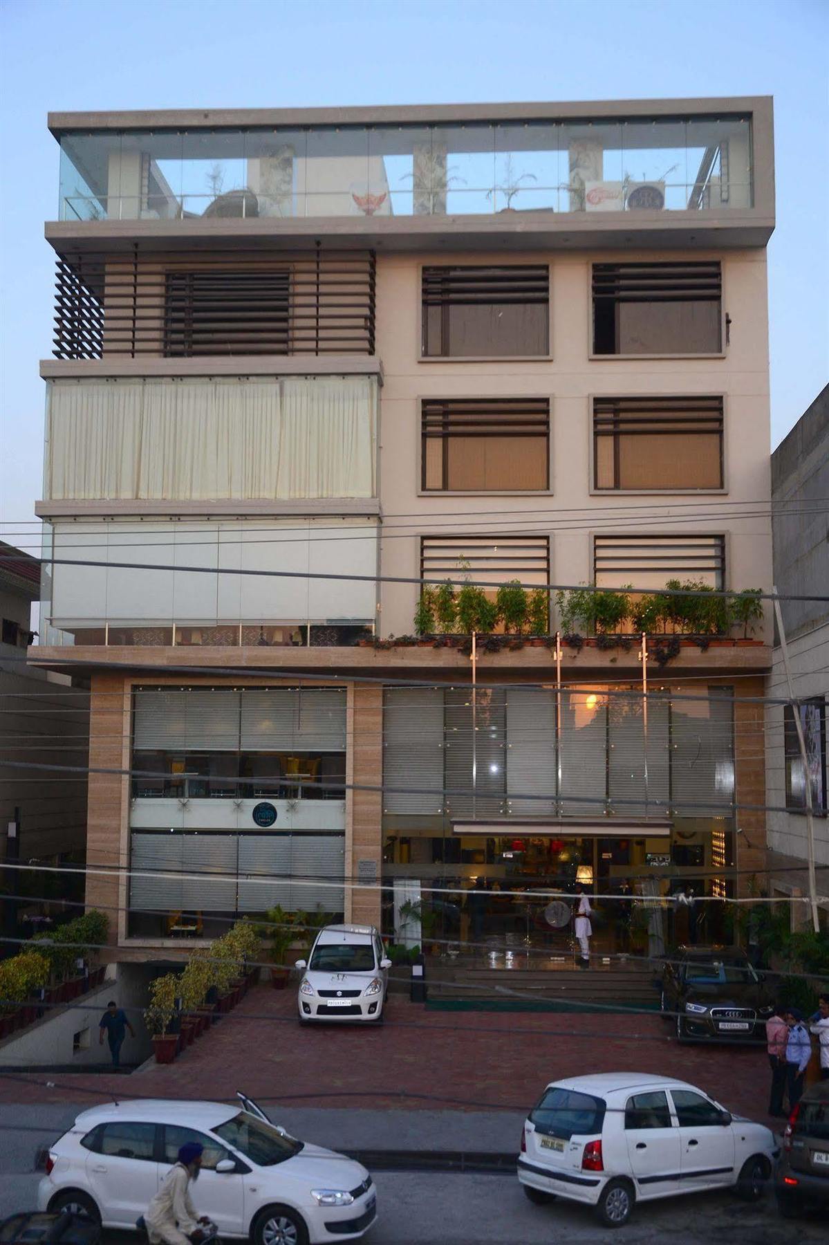 Hotel One Earth Avaas Amritsar Exteriér fotografie